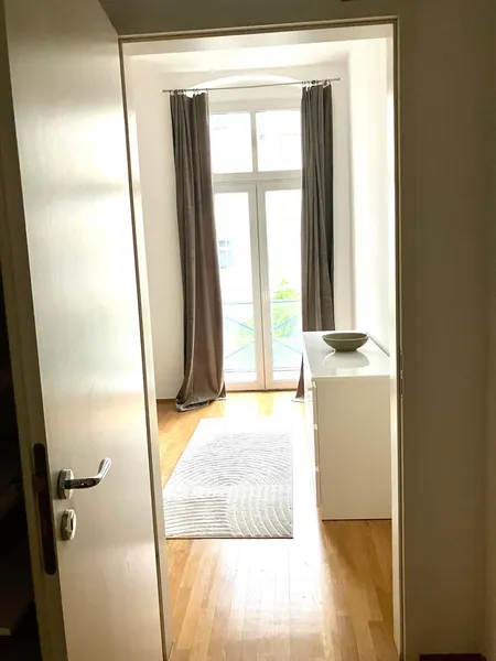 Helle,  möblierte 3-Zimmer-Wohnung in Friedrichshain — photo 1